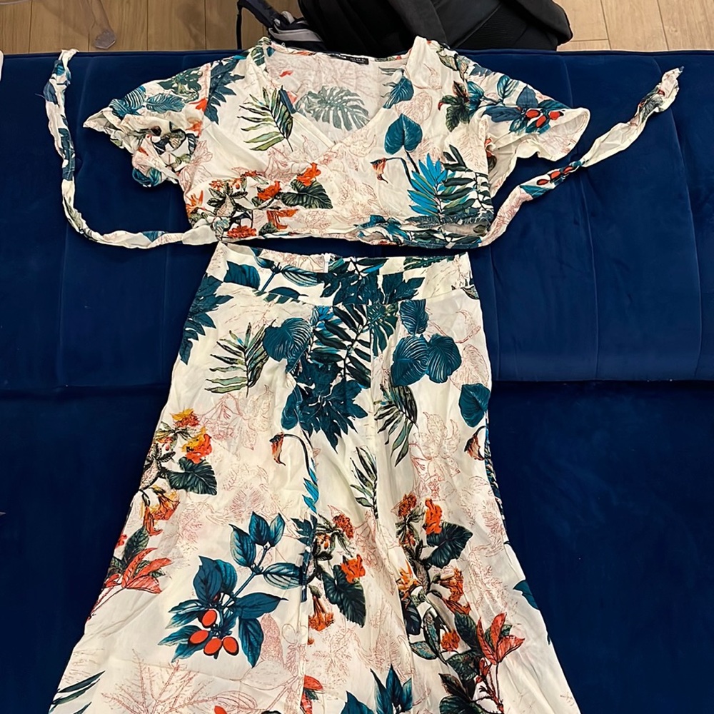 Two piece long skirt set
